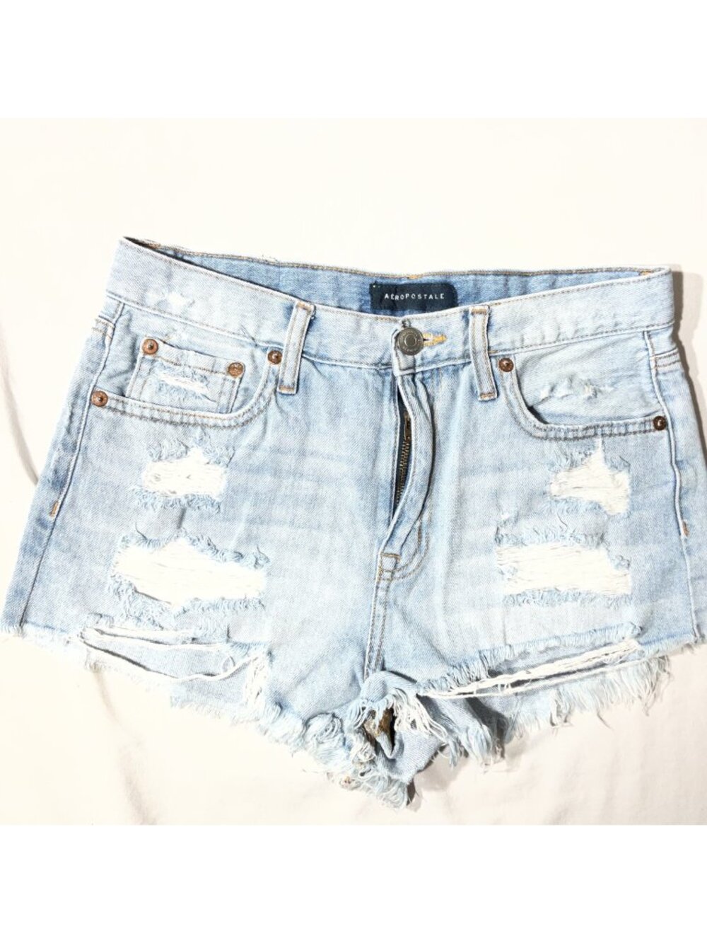 Aeropostale Womens High Rise Distressed Denim Shorts Size 4 Light Wash